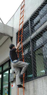 高空工作繩梯(六米以上每米890)