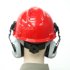 美國MSA V-GARD 工業用安全帽搭配MSA防噪音耳罩使用圖